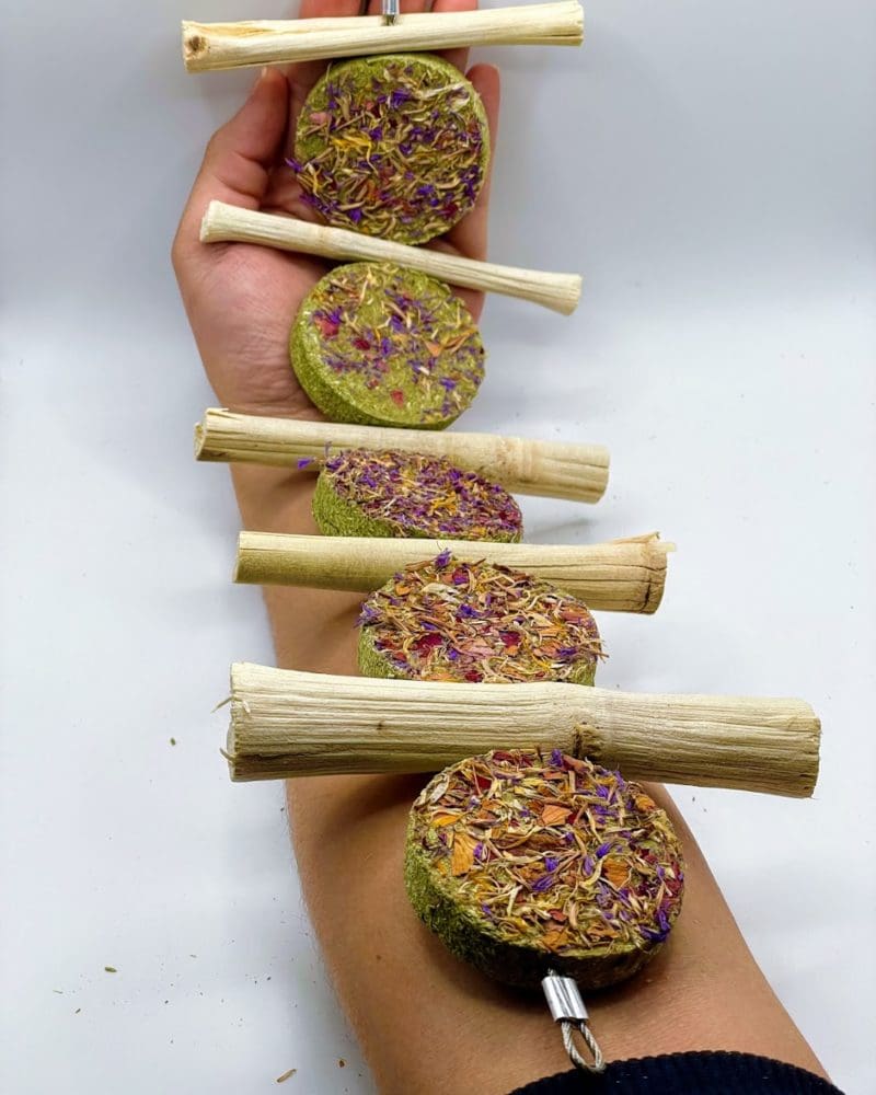 Timothy Hay Floral Round Cakes and Bamboo Sticks Hanging Treat for Rabbit, Hamsters, Guinea Pigs, Chinchillas & Small Rodents.