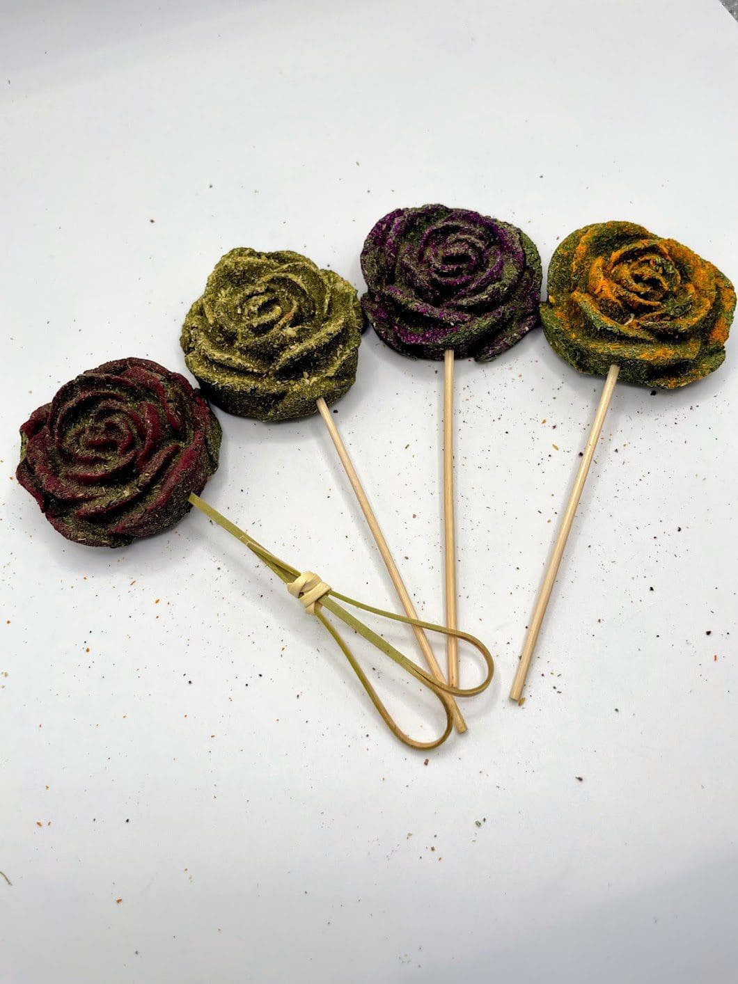 4 Pack Timothy Hay Rose Flower Lollipop with Bamboo Stick Treat for Rabbits, Hamsters, Guinea Pigs, Chinchillas and Small Rodents.