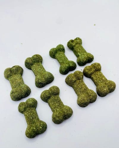 Doggy Bone Biscuits Timothy Grass Hay Perfect for Rabbit, Hamsters, Guinea Pigs, Chinchillas & Small Rodents.
